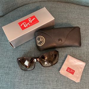 Ray Ban RB 4068 sunglasses.